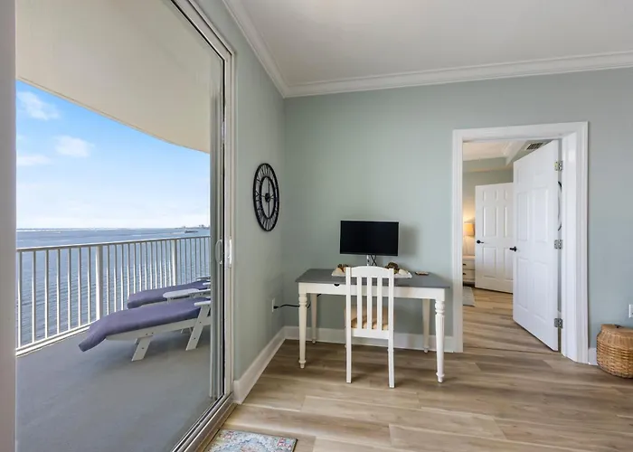 Harbour Pointe 708 By Pkrm * Pensacola
