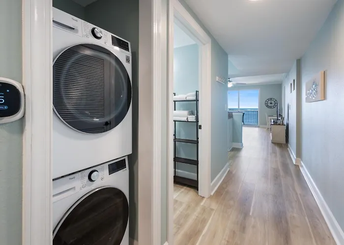 Apartment Harbour Pointe 708 By Pkrm *