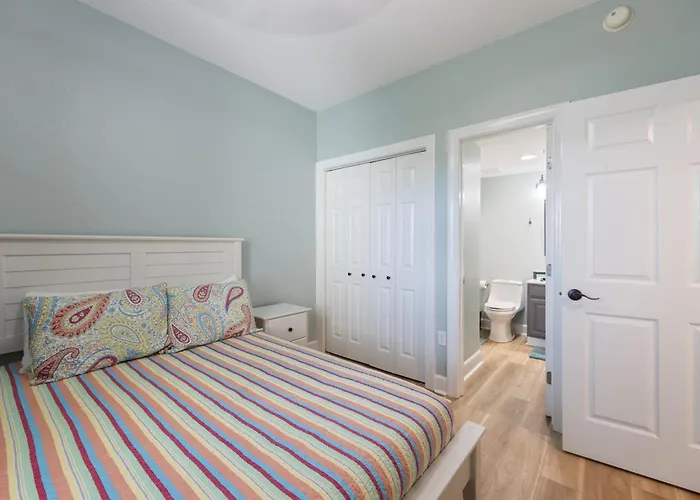 Harbour Pointe 708 By Pkrm * Pensacola