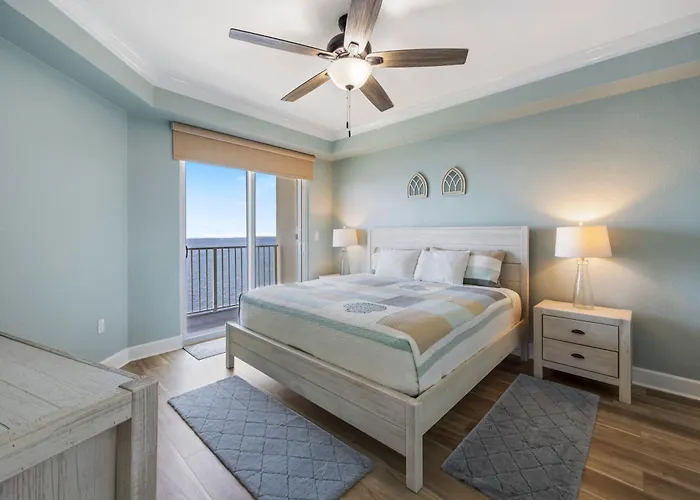 Harbour Pointe 708 By Pkrm